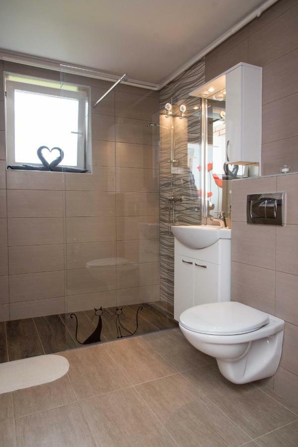 Studio Apartman Zdral Daruvar Ngoại thất bức ảnh